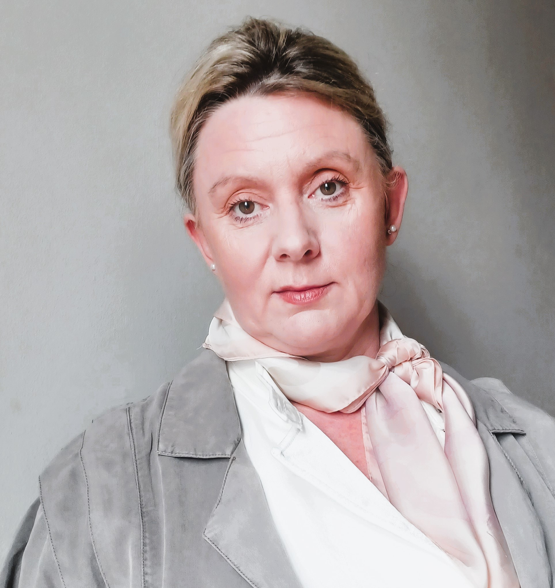 Niamh St John Lynch, Founder of St John Lynch & Co